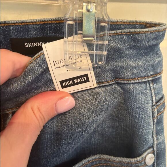 Judy Blue Rainbow Stitched Skinny Jeans Blue Distressed - Picture 3 of 9